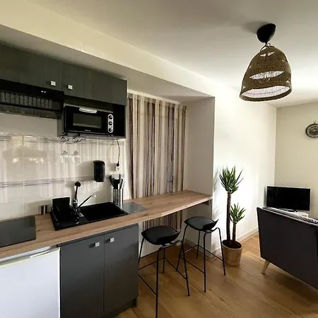 T2, 27 M2, Rénové Apartman *